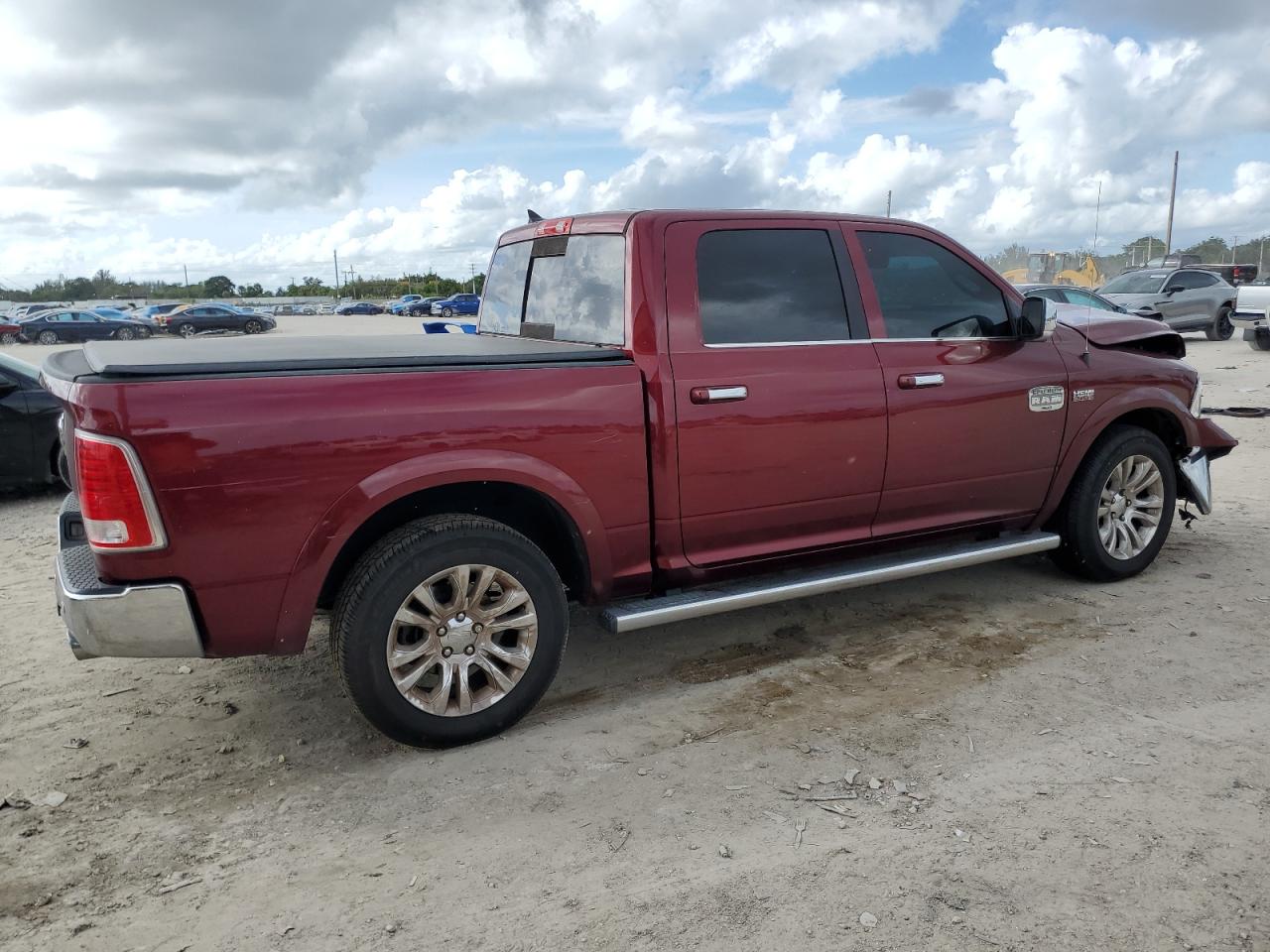 2017 RAM 1500 - Image 3