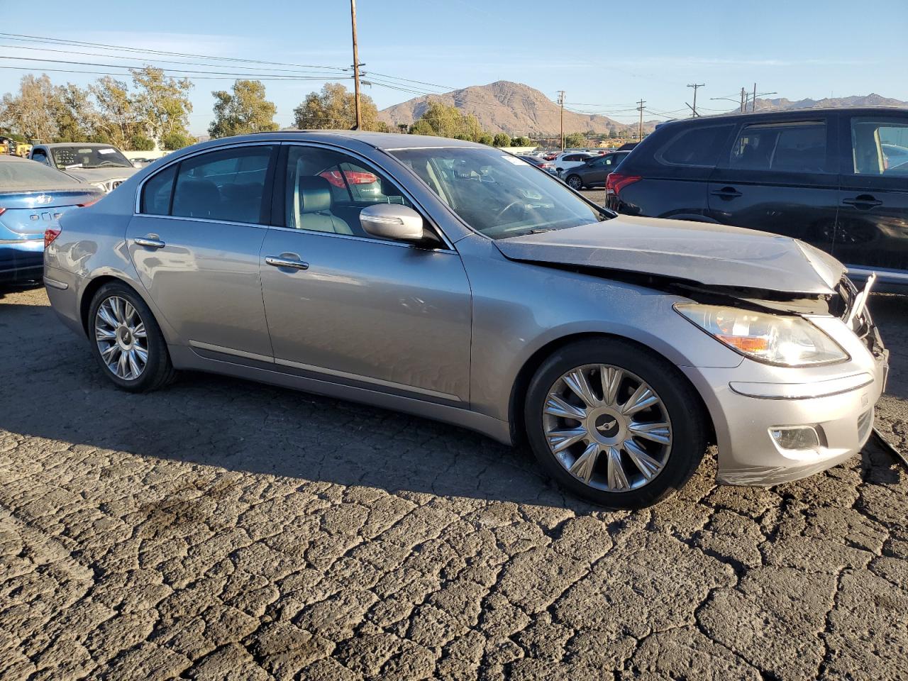 2009 Hyundai Genesis - Image 4