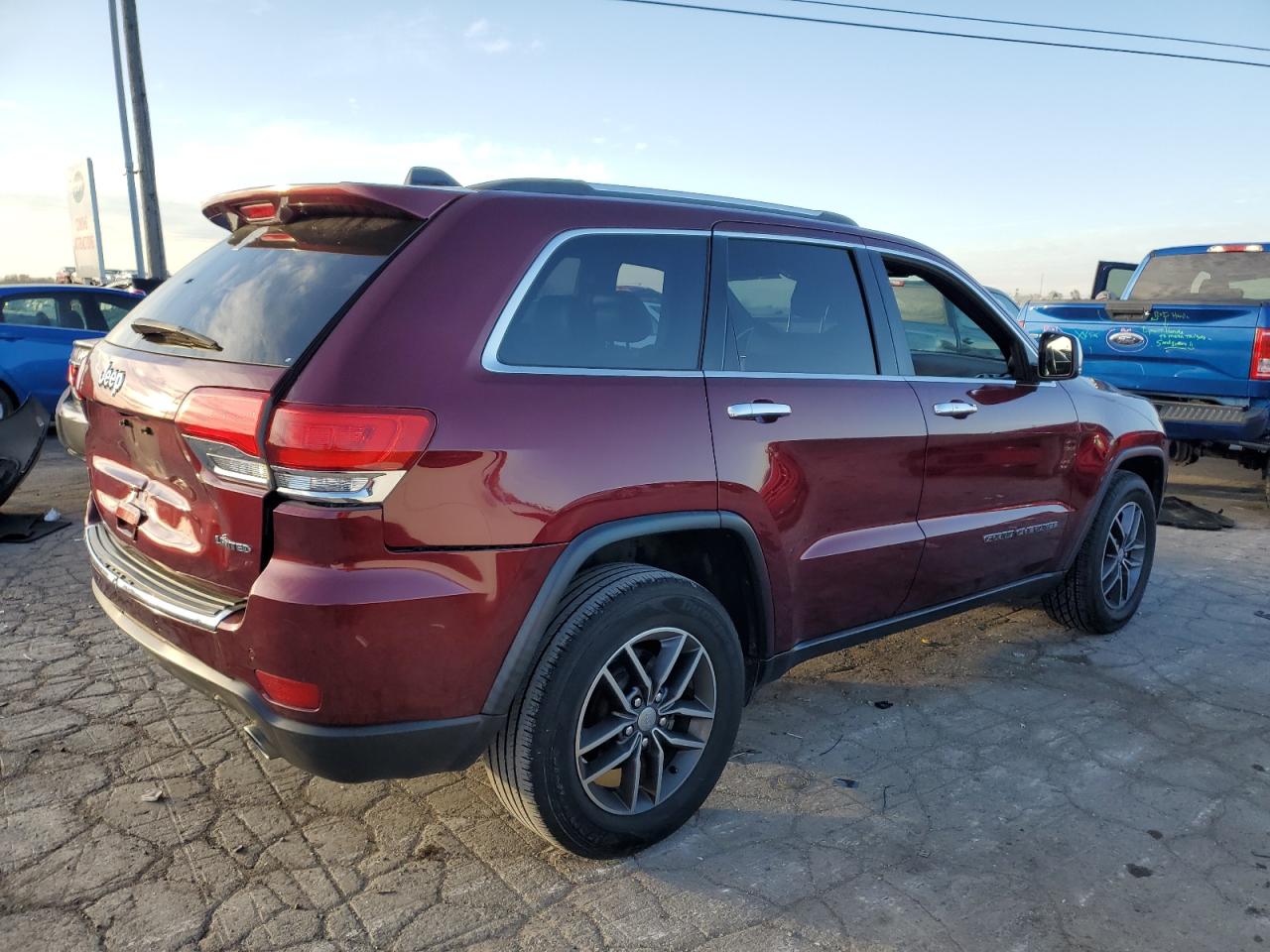 2019 Jeep Grand Cherokee - Image 3
