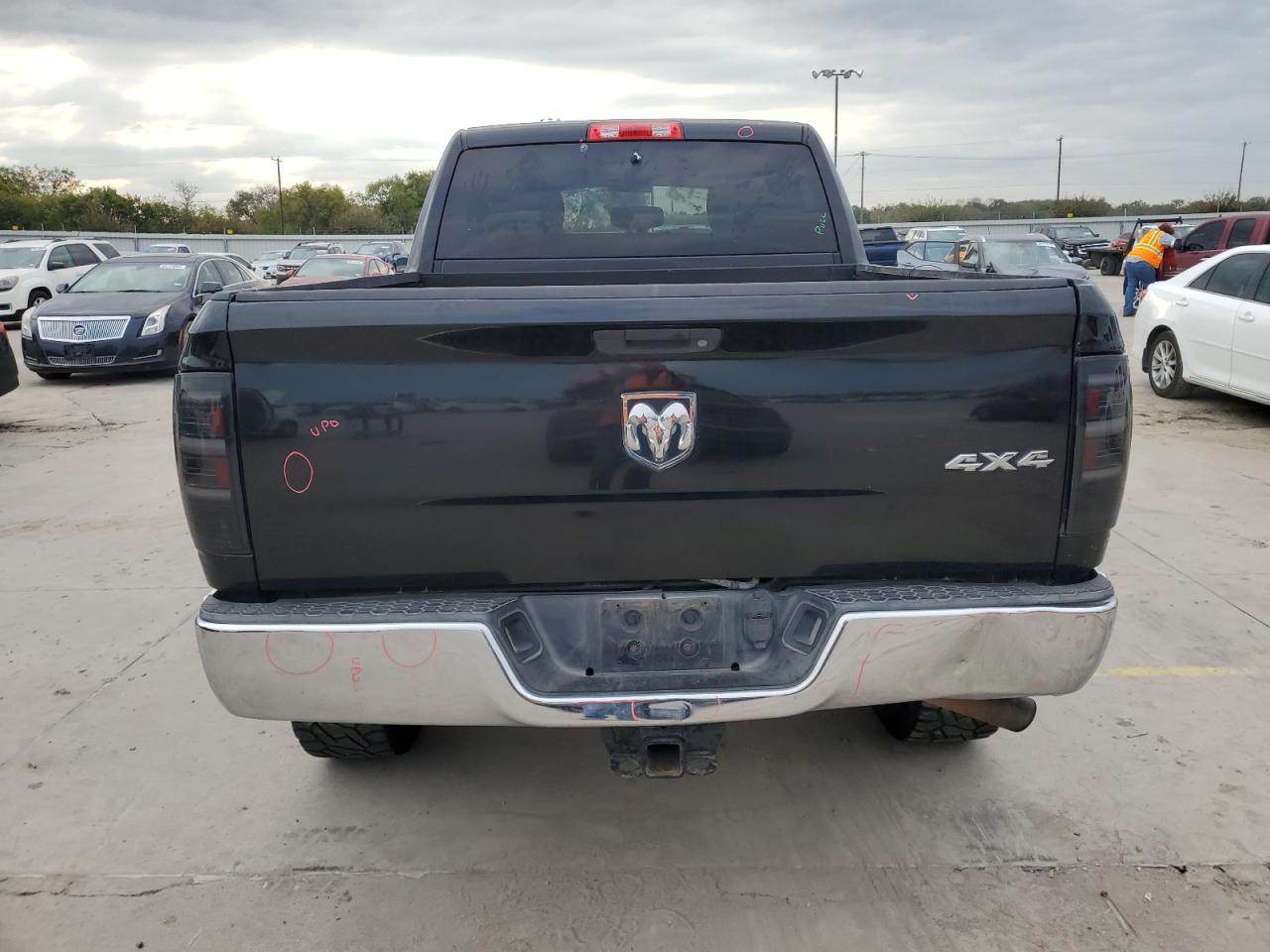 2015 Ram 2500 St VIN: 3C6UR5CJXFG673897 Lot: 80060324