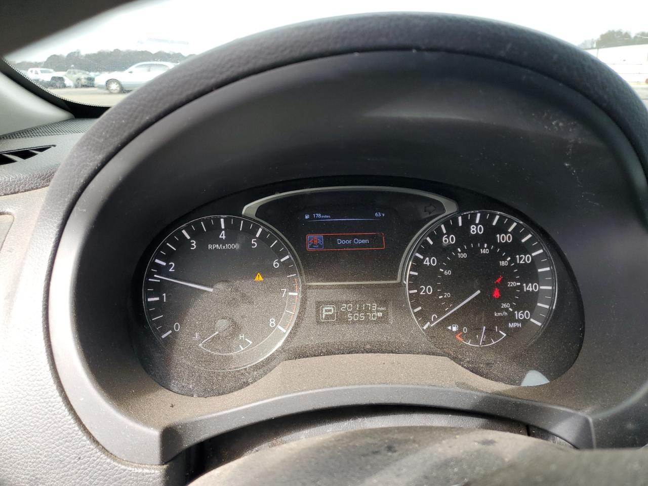 2014 Nissan Altima - Image 9