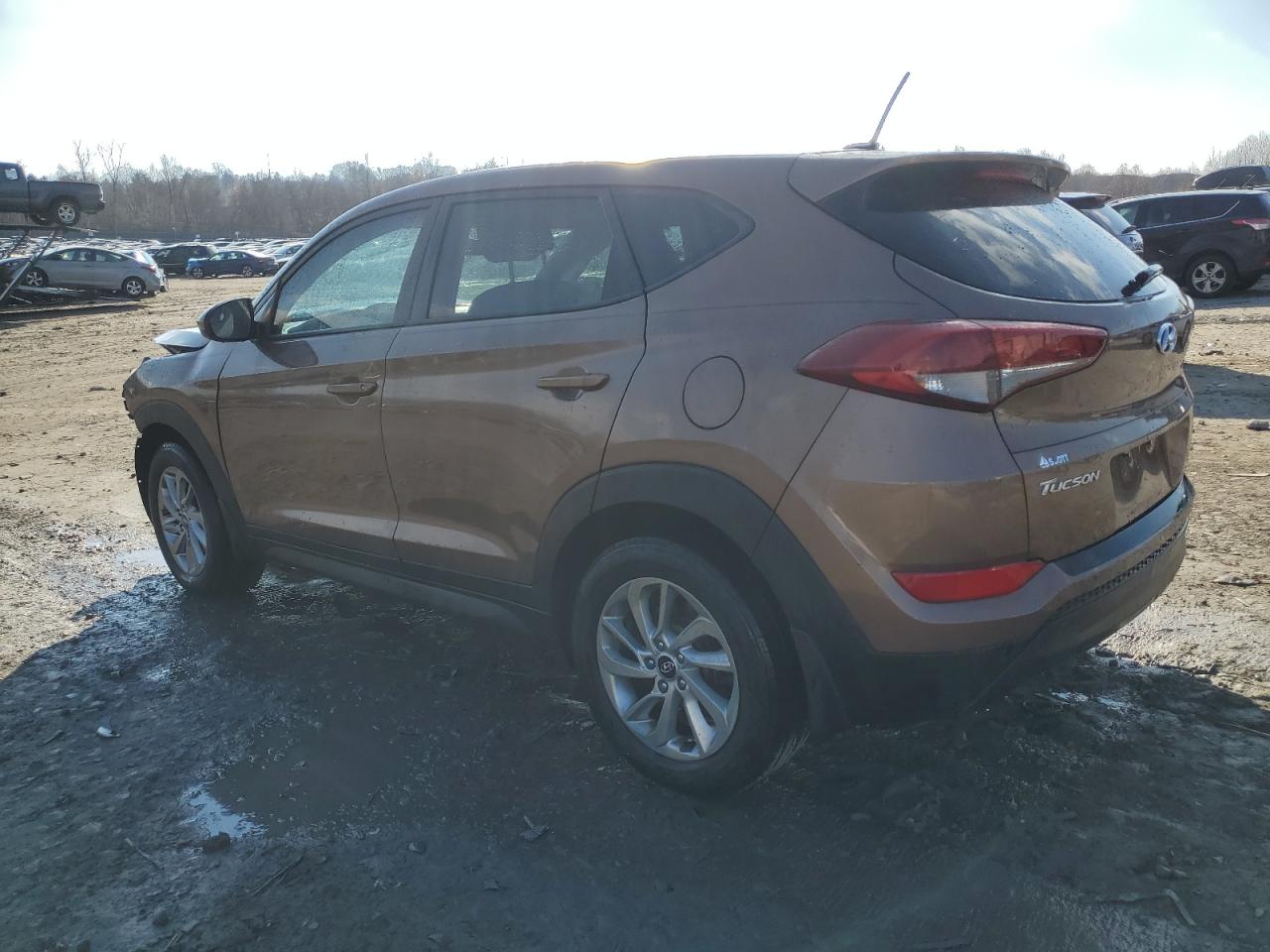 2016 Hyundai Tucson - Image 2