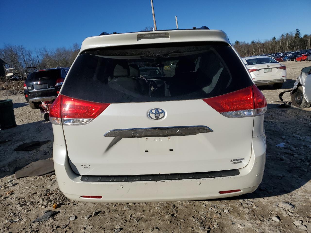 2013 Toyota Sienna Xle VIN: 5TDDK3DC7DS057736 Lot: 80146724