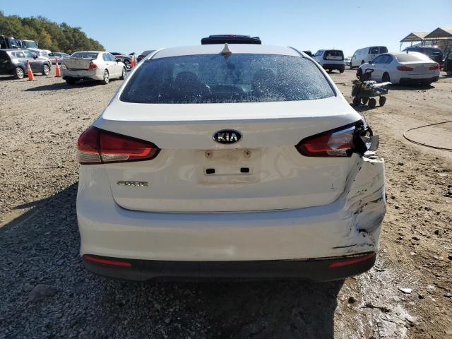  KIA FORTE 2018 Белы