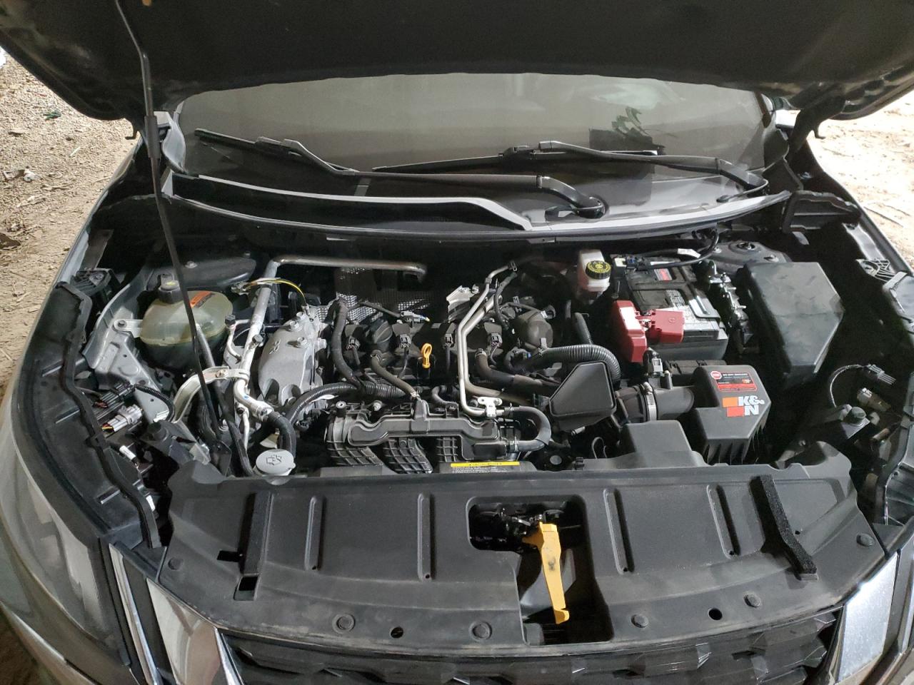 2021 Nissan Rogue - Image 11