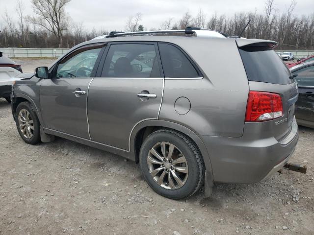  KIA SORENTO 2012 Серый