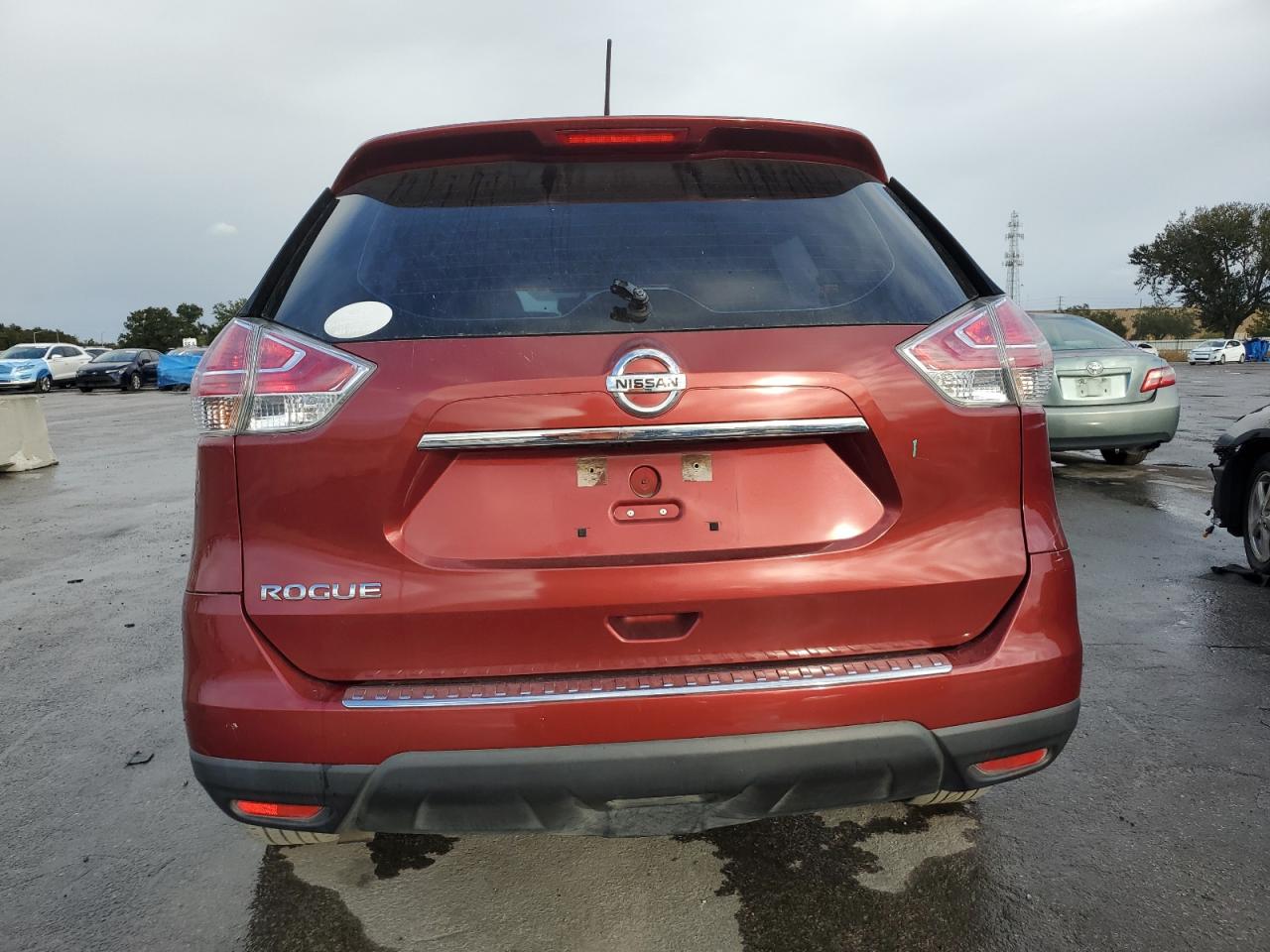 2016 Nissan Rogue S VIN: KNMAT2MT8GP638669 Lot: 79107084