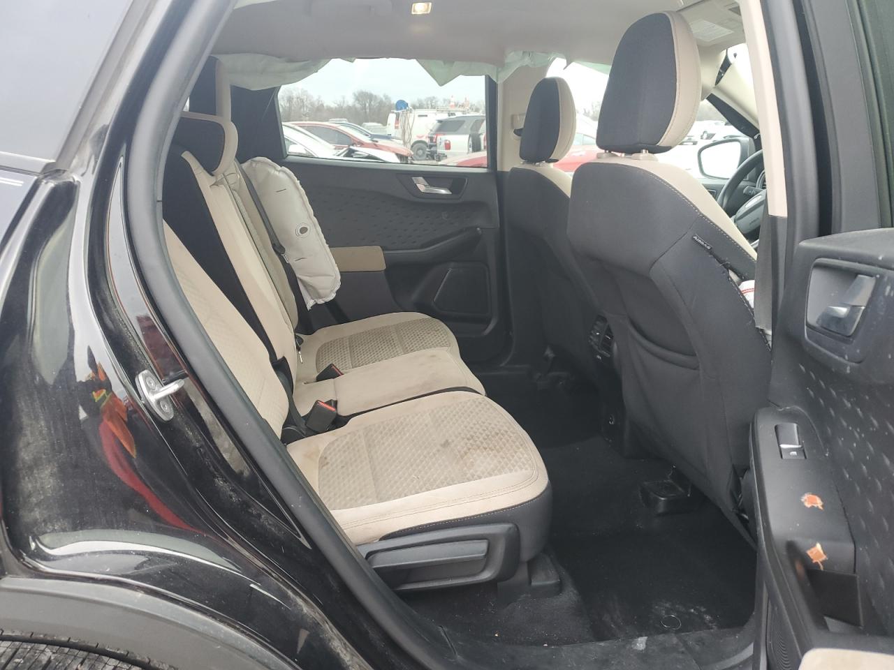 2020 Ford Escape - Image 10