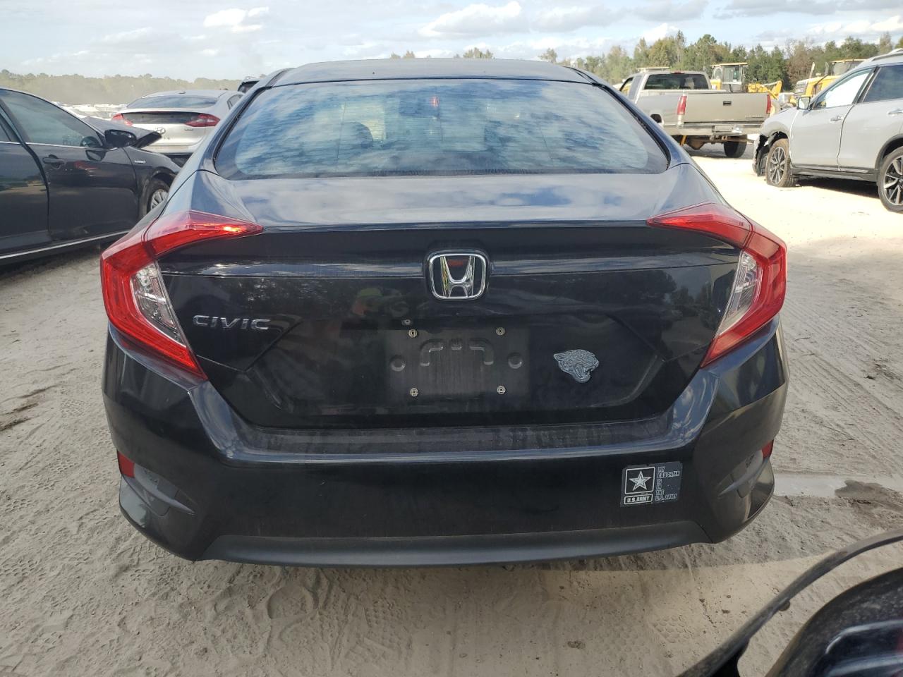 2018 Honda Civic Lx VIN: 19XFC2F55JE030491 Lot: 79036964