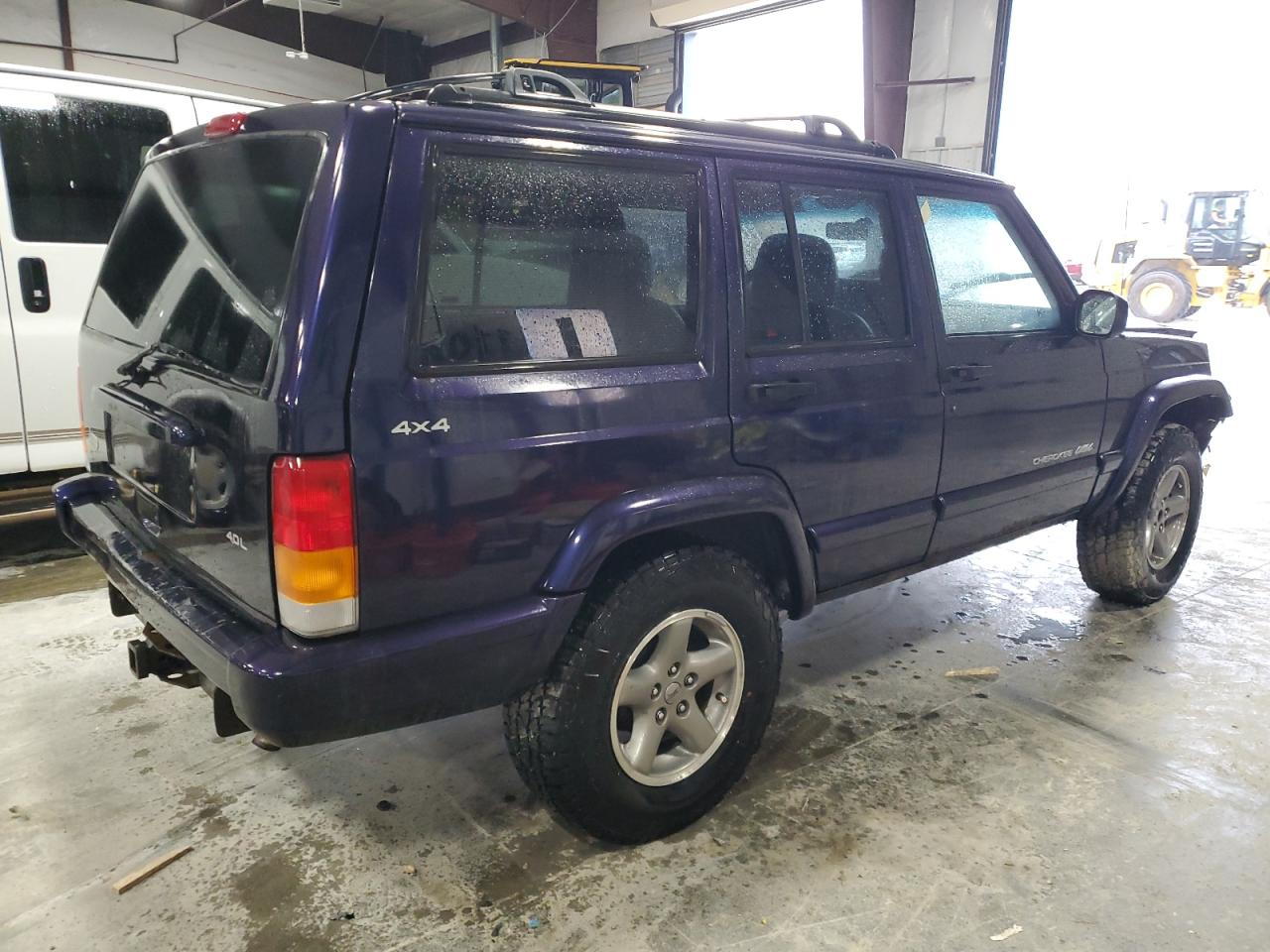 1999 Jeep Grand Cherokee - Image 3
