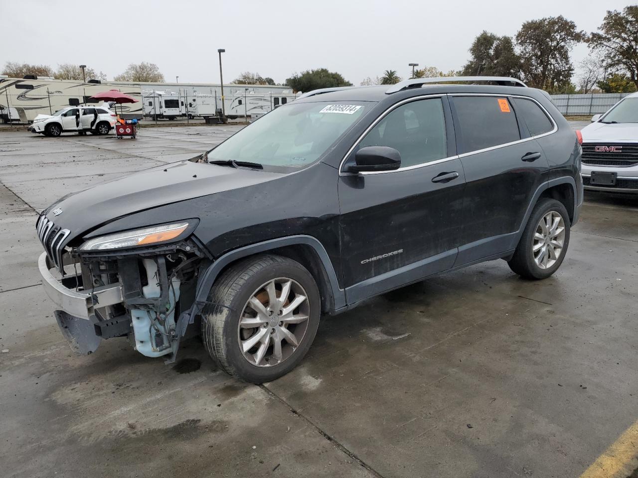 2016 Jeep Cherokee Limited for Sale in Sacramento, CA - Front End