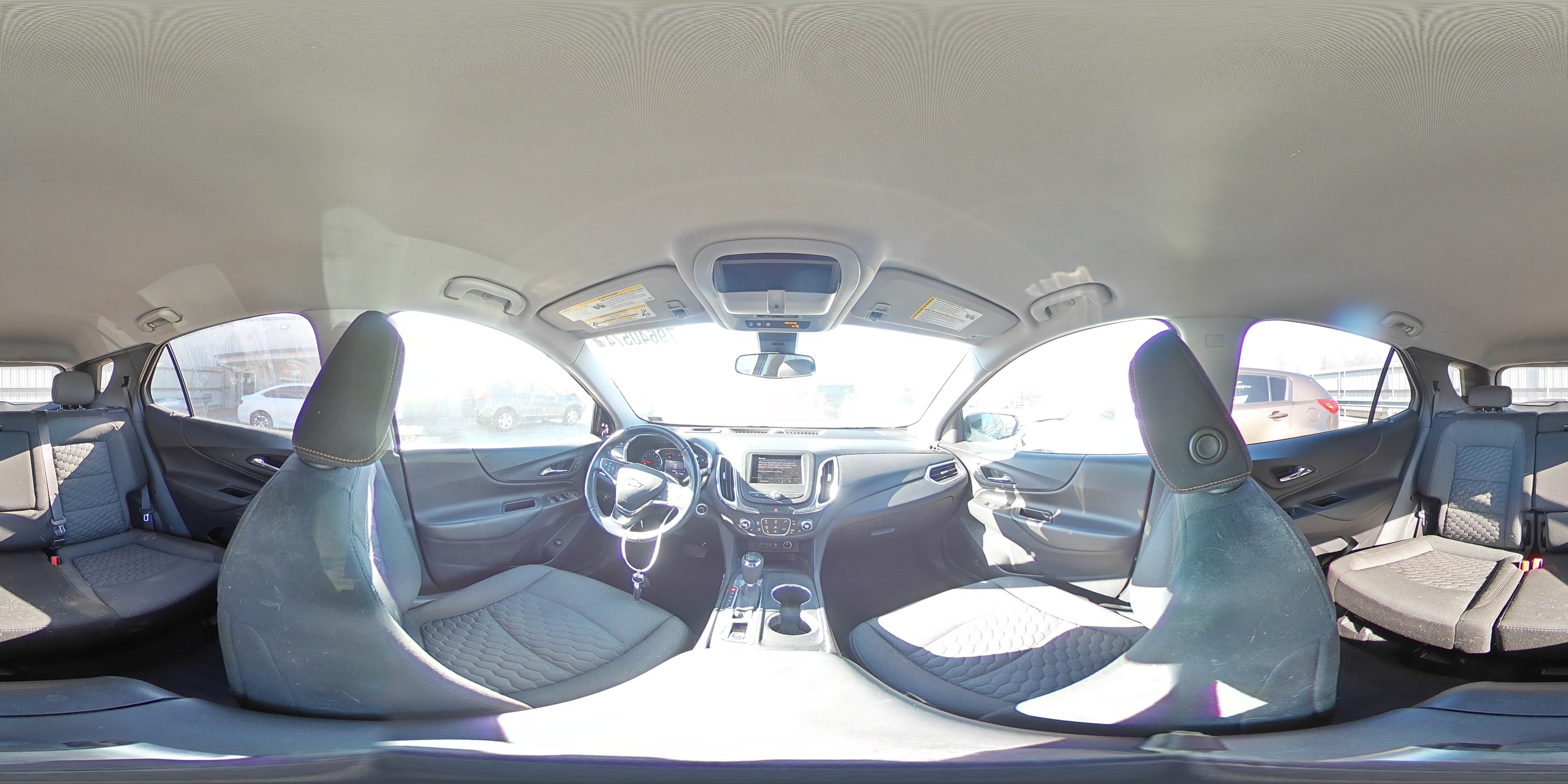 2020 Chevrolet Equinox - Image 16