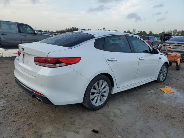  KIA OPTIMA 2018 Білий