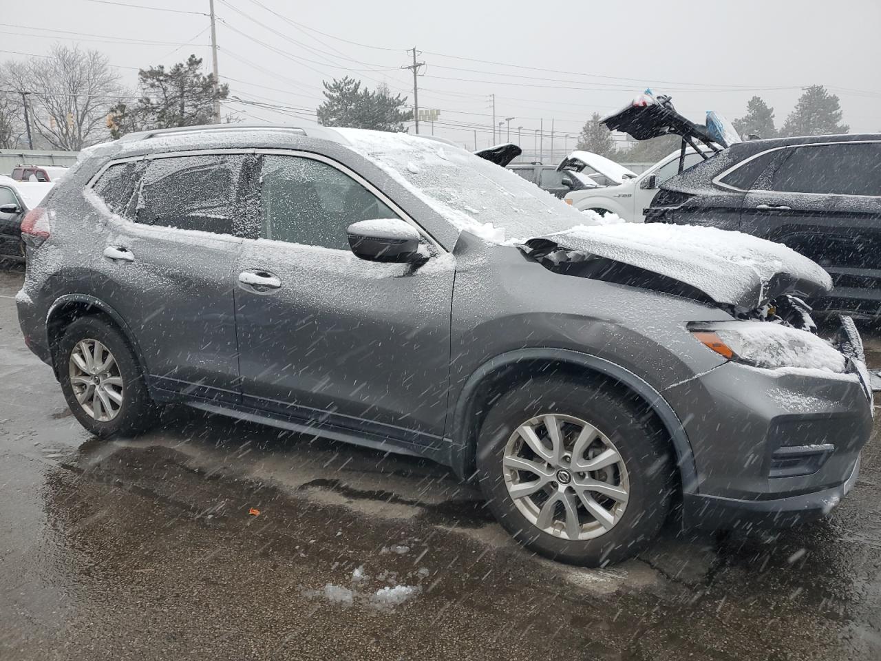2019 Nissan Rogue - Image 4