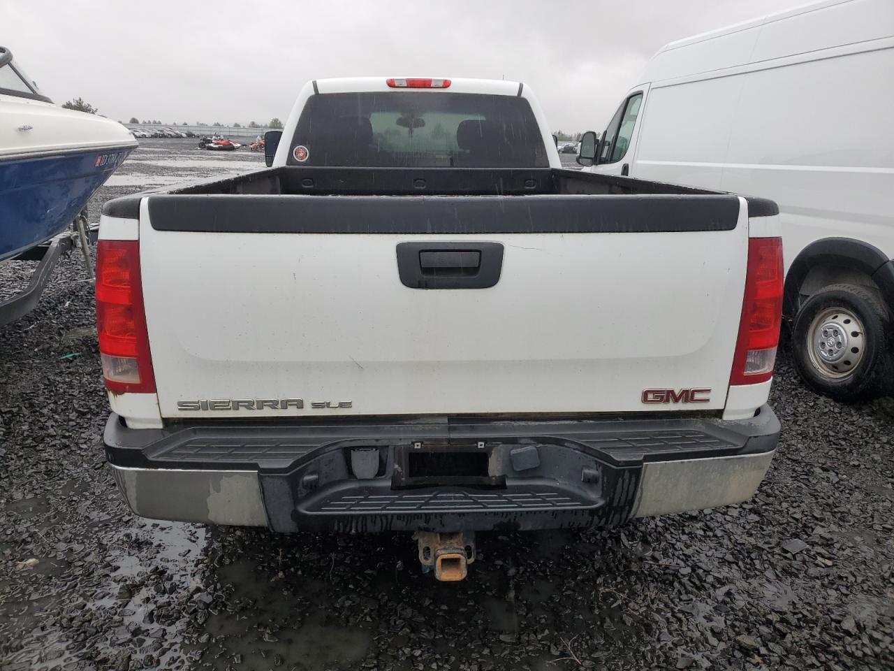 2010 GMC Sierra - Image 6