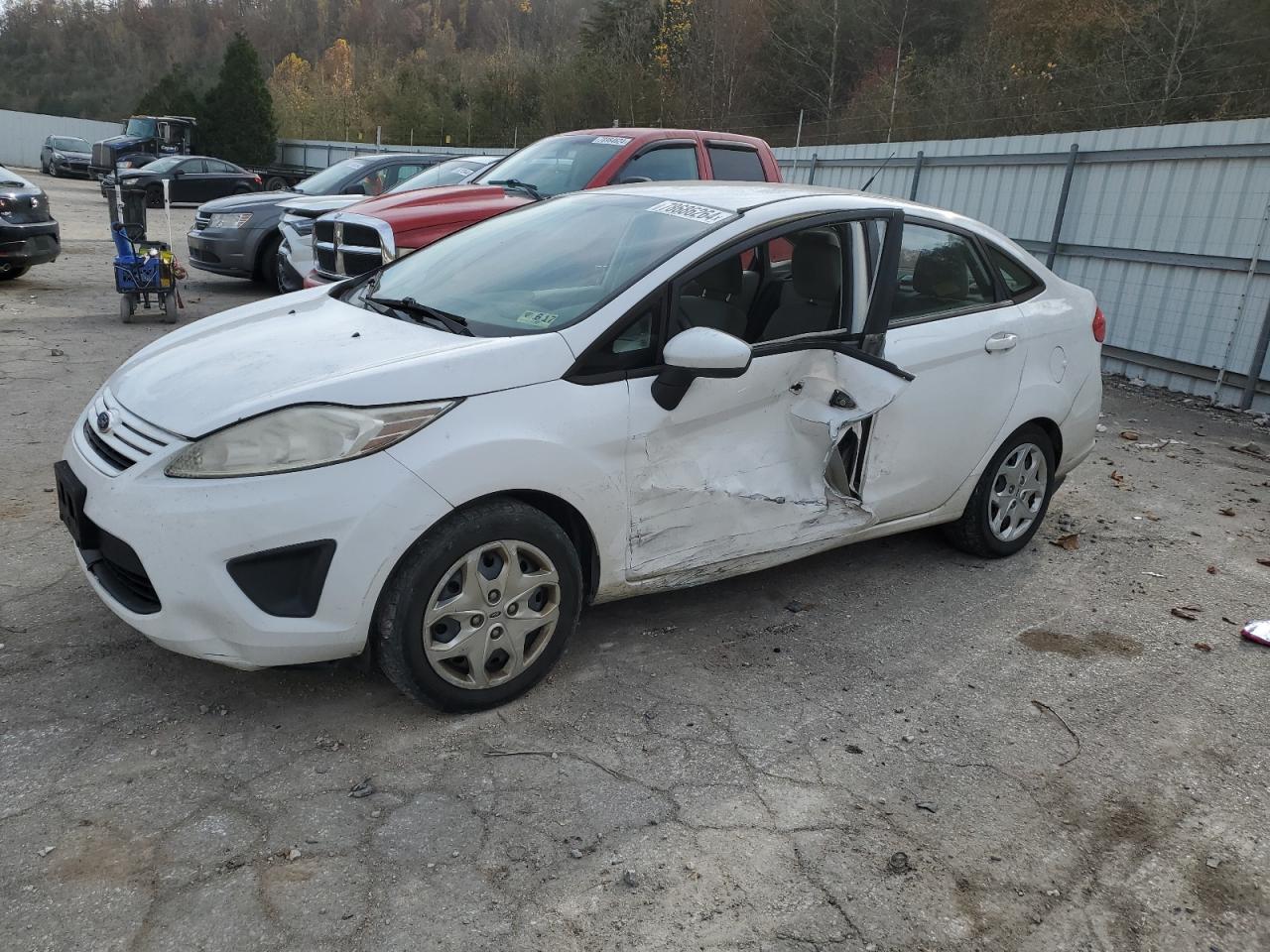 2012 Ford Fiesta S VIN: 3FADP4AJ6CM106830 Lot: 78686264