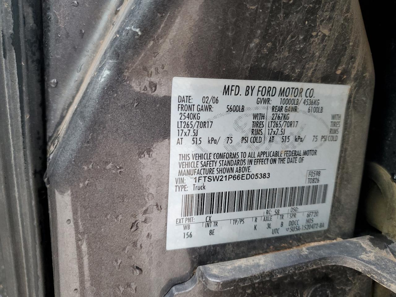 2006 Ford F250 - Image 13