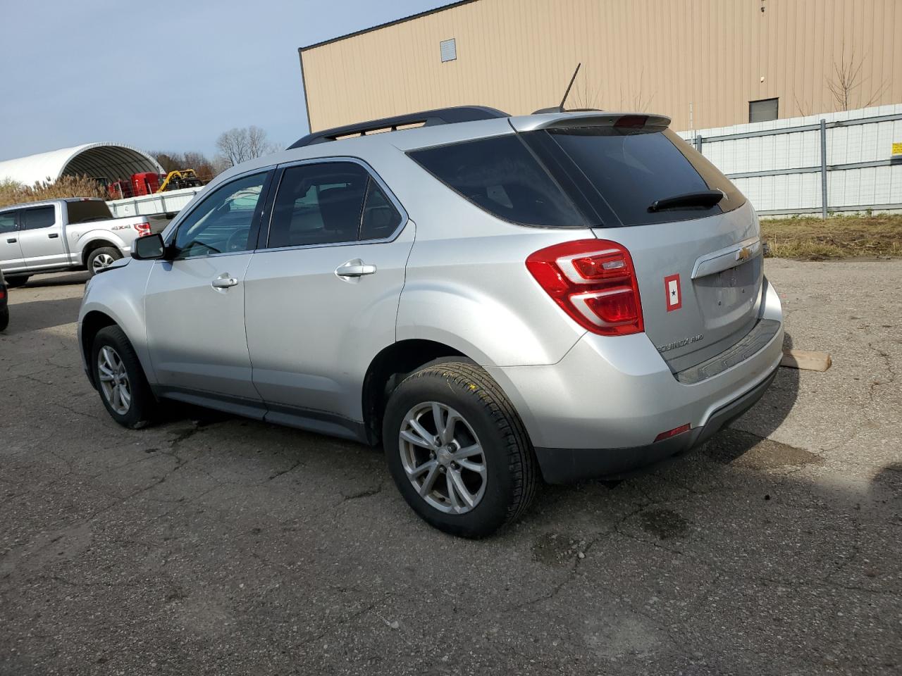 2017 Chevrolet Equinox - Image 2