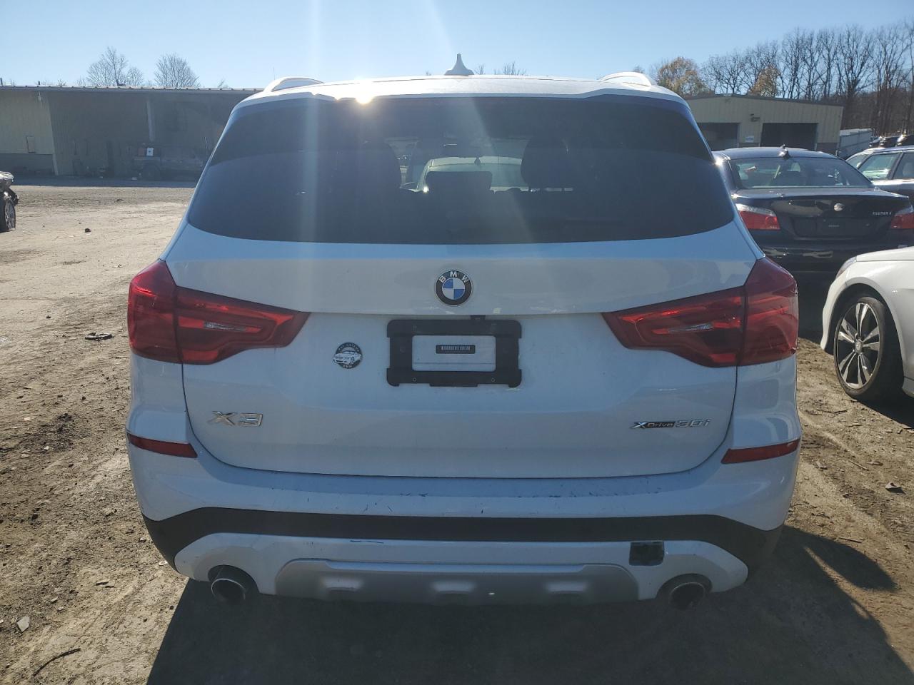 VIN 5UXTR9C52JLD70706 2018 BMW X3 no.6