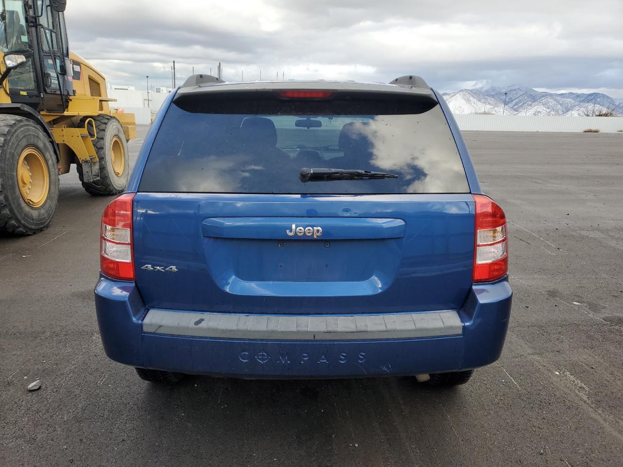 2010 Jeep Compass Sport VIN: 1J4NF4FB5AD512698 Lot: 80480814