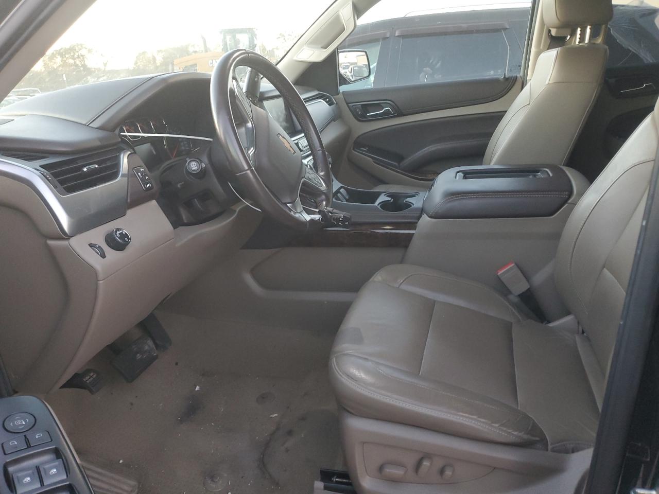 2018 Chevrolet Suburban - Image 7