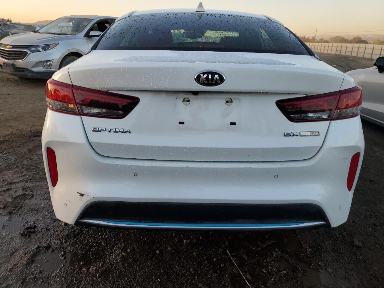 2020 Kia Optima Hybrid Ex VIN: KNAGU4LE9L5038493 Lot: 80132994