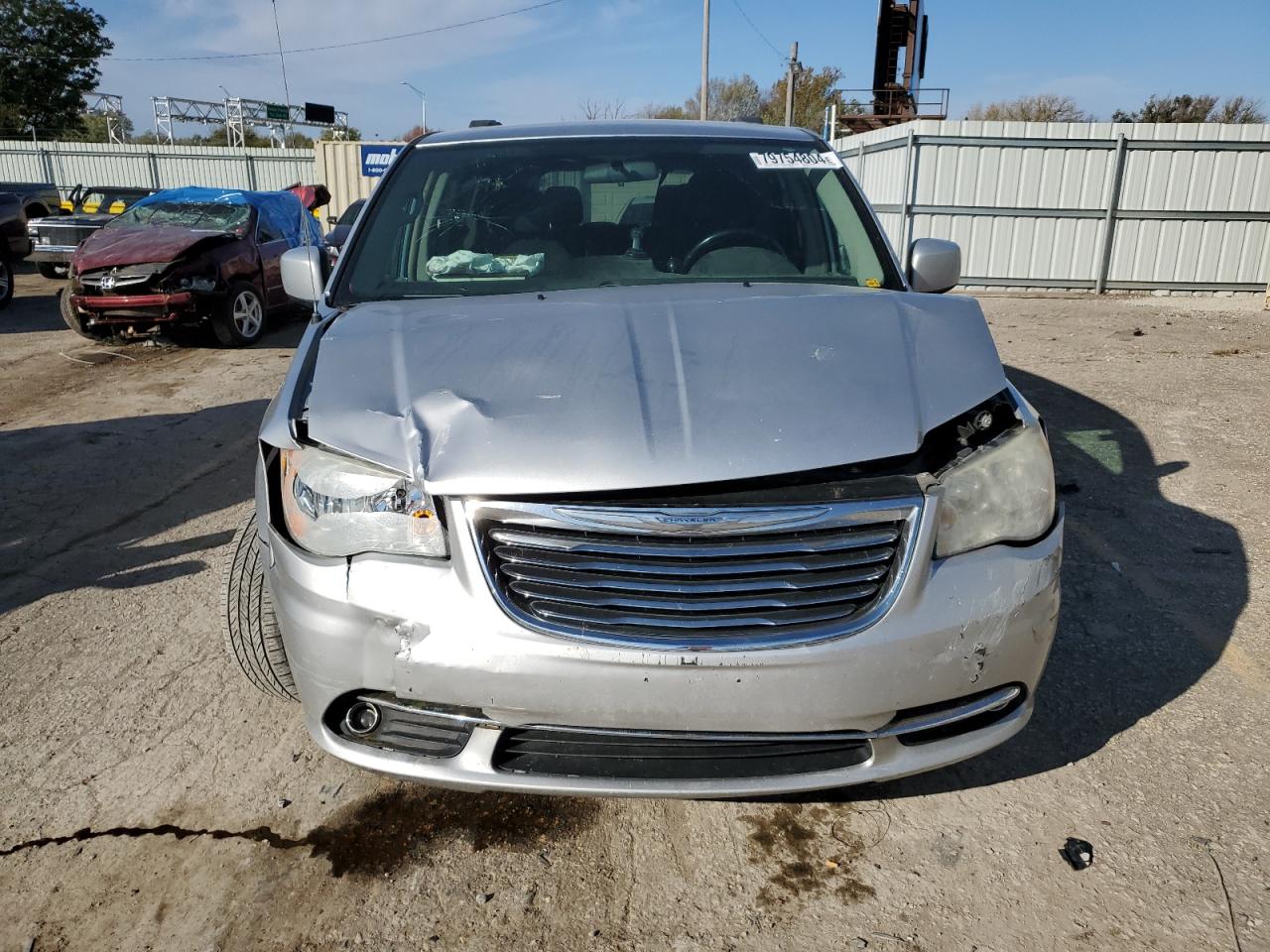 2011 Chrysler Town & Country - Image 5