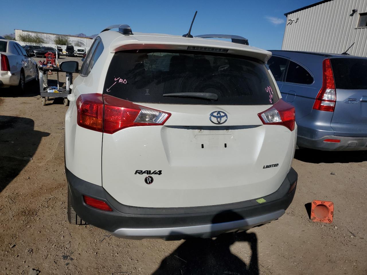 2015 Toyota Rav4 Limited VIN: JTMYFREV3FD063606 Lot: 80988594