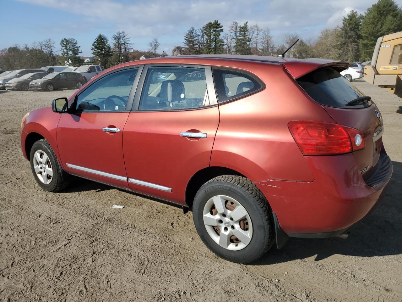 2011 Nissan Rogue - Image 2
