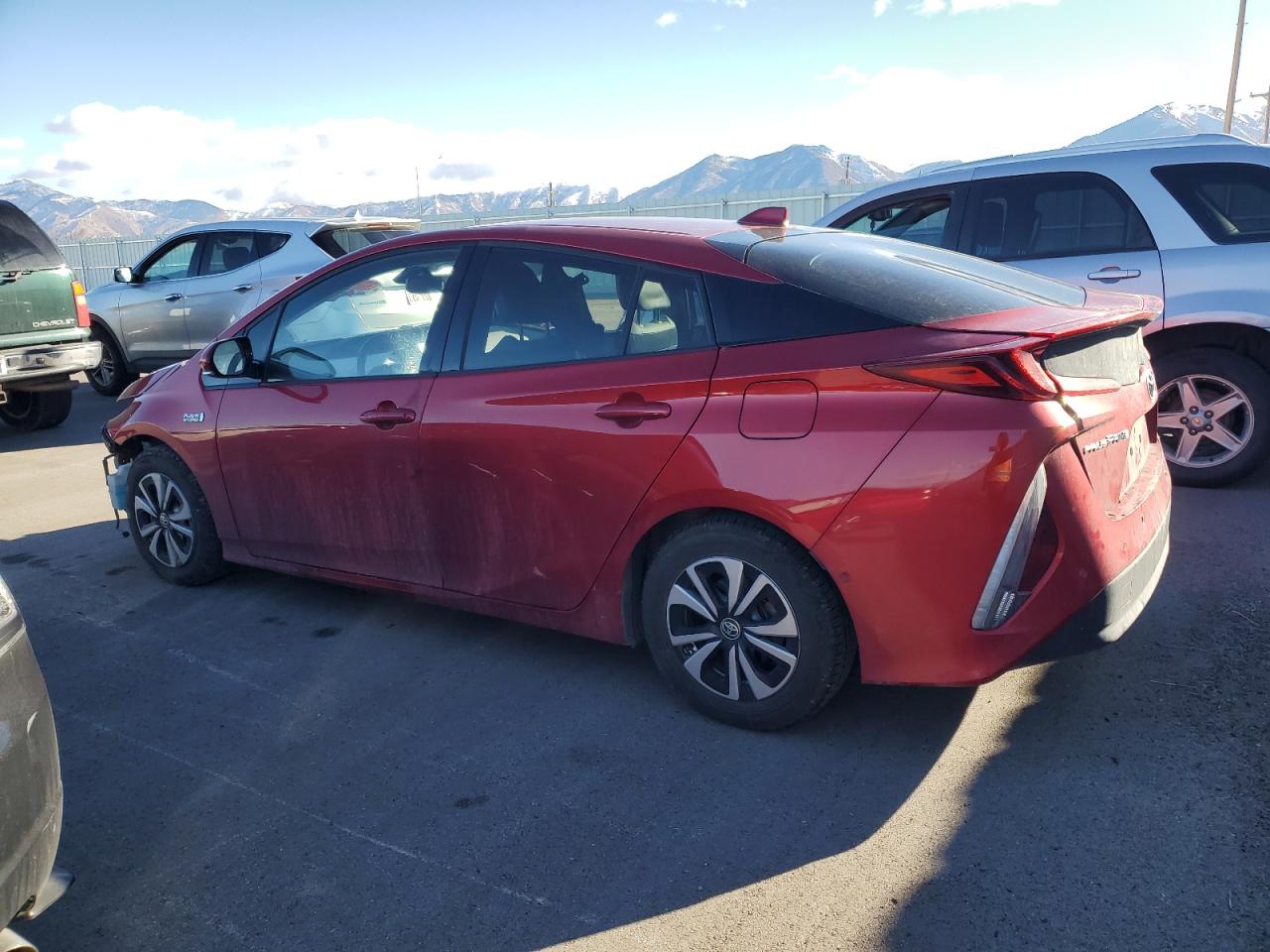 VIN JTDKARFP3J3094776 2018 TOYOTA PRIUS no.2