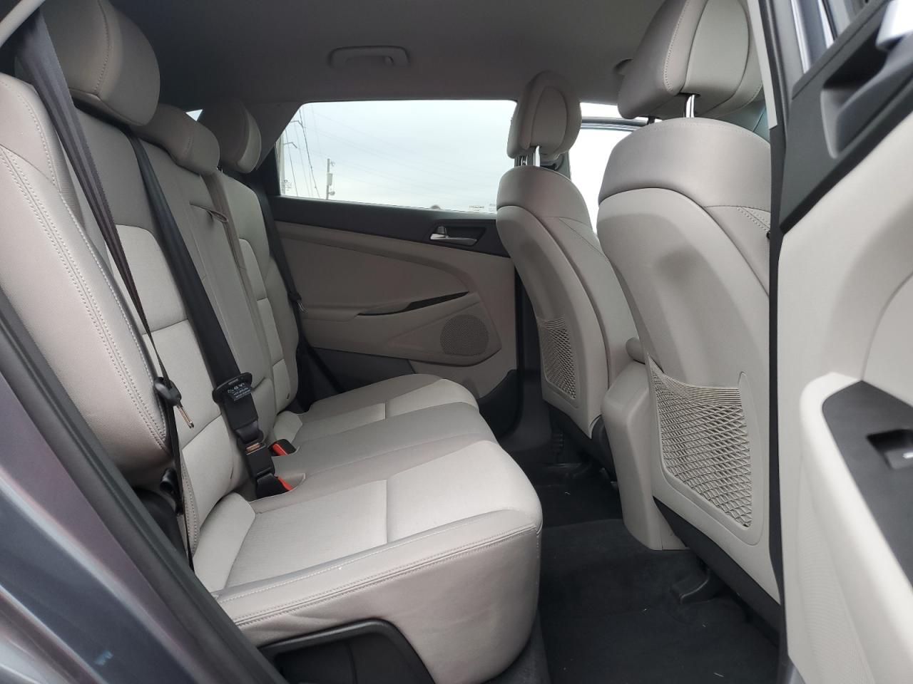 2016 Hyundai Tucson - Image 11