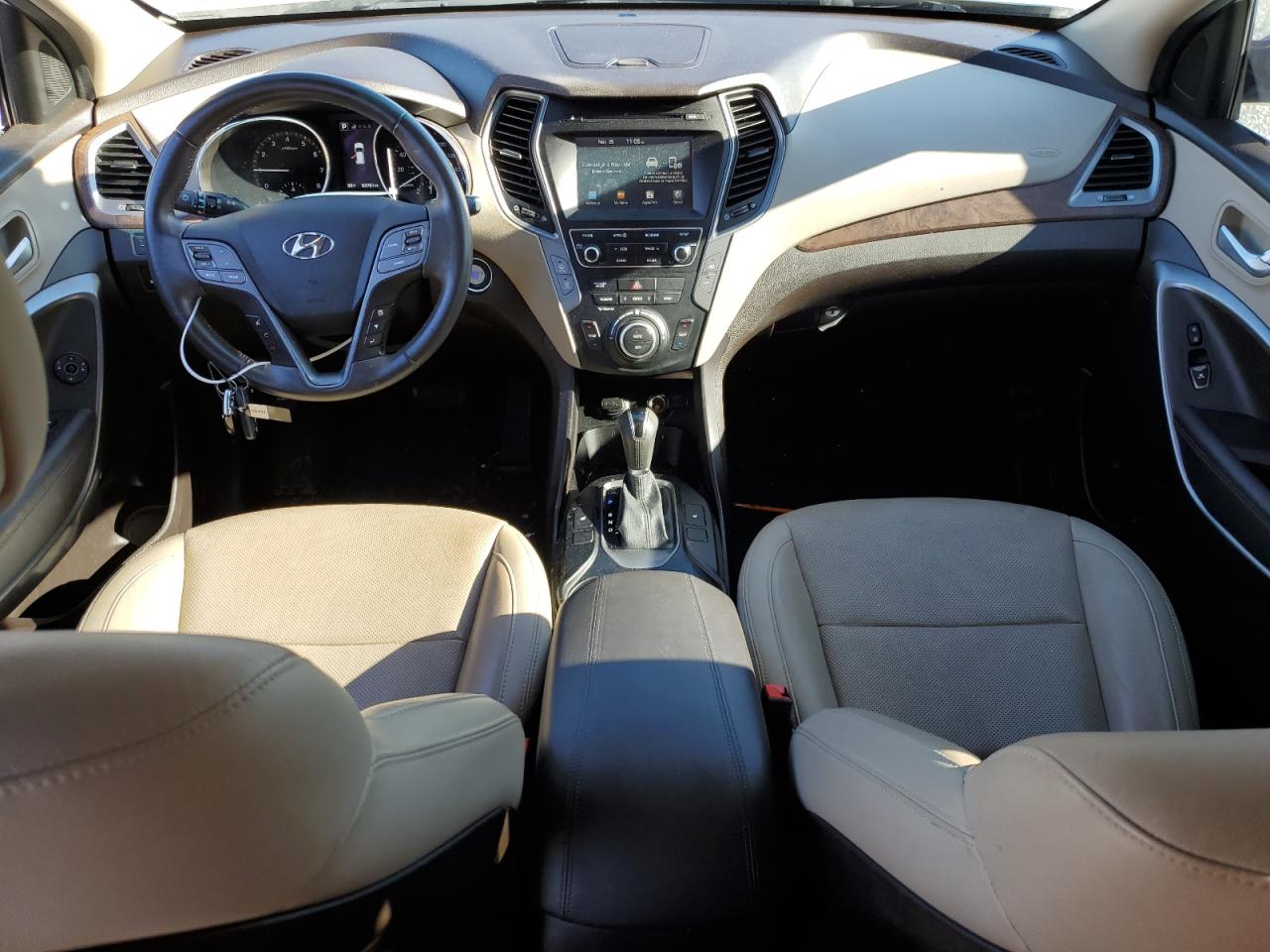 2018 Hyundai Santa Fe - Image 8