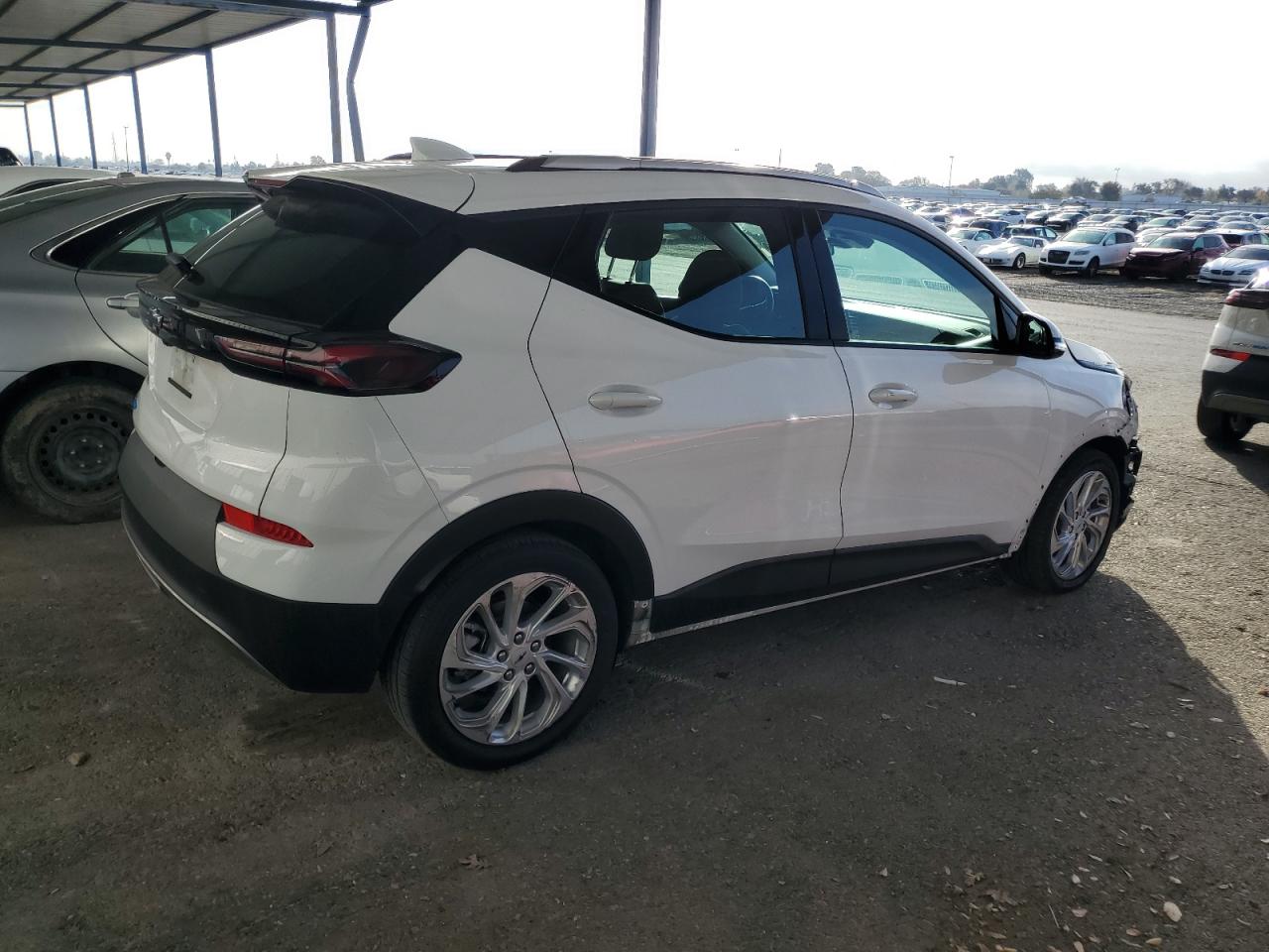 VIN 1G1FY6S03P4131454 2023 CHEVROLET BOLT no.3