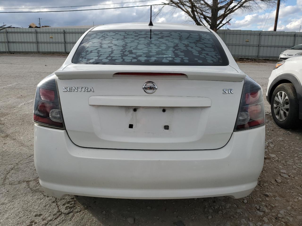 2012 Nissan Sentra - Image 6