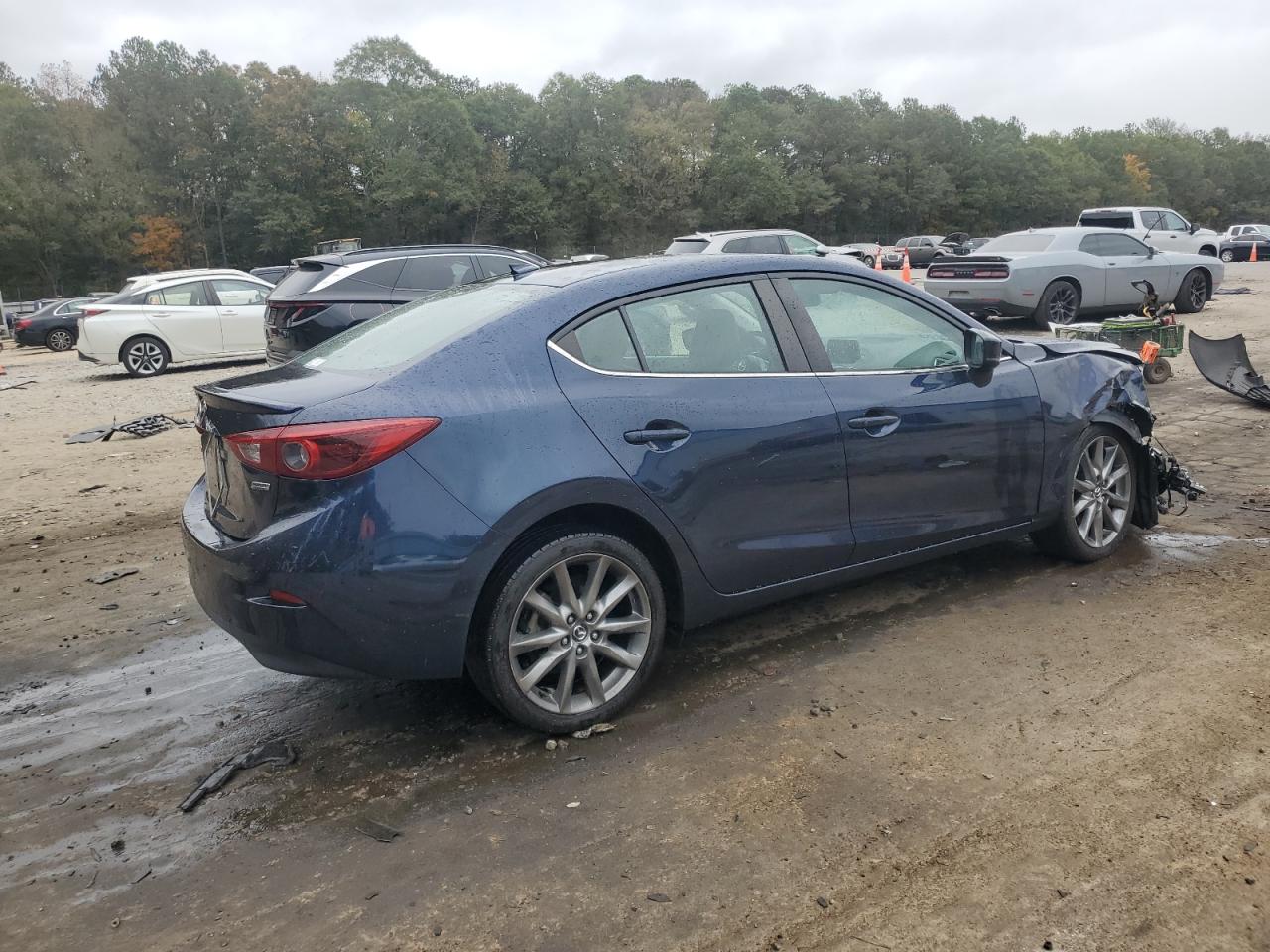 2018 Mazda 3 - Image 3