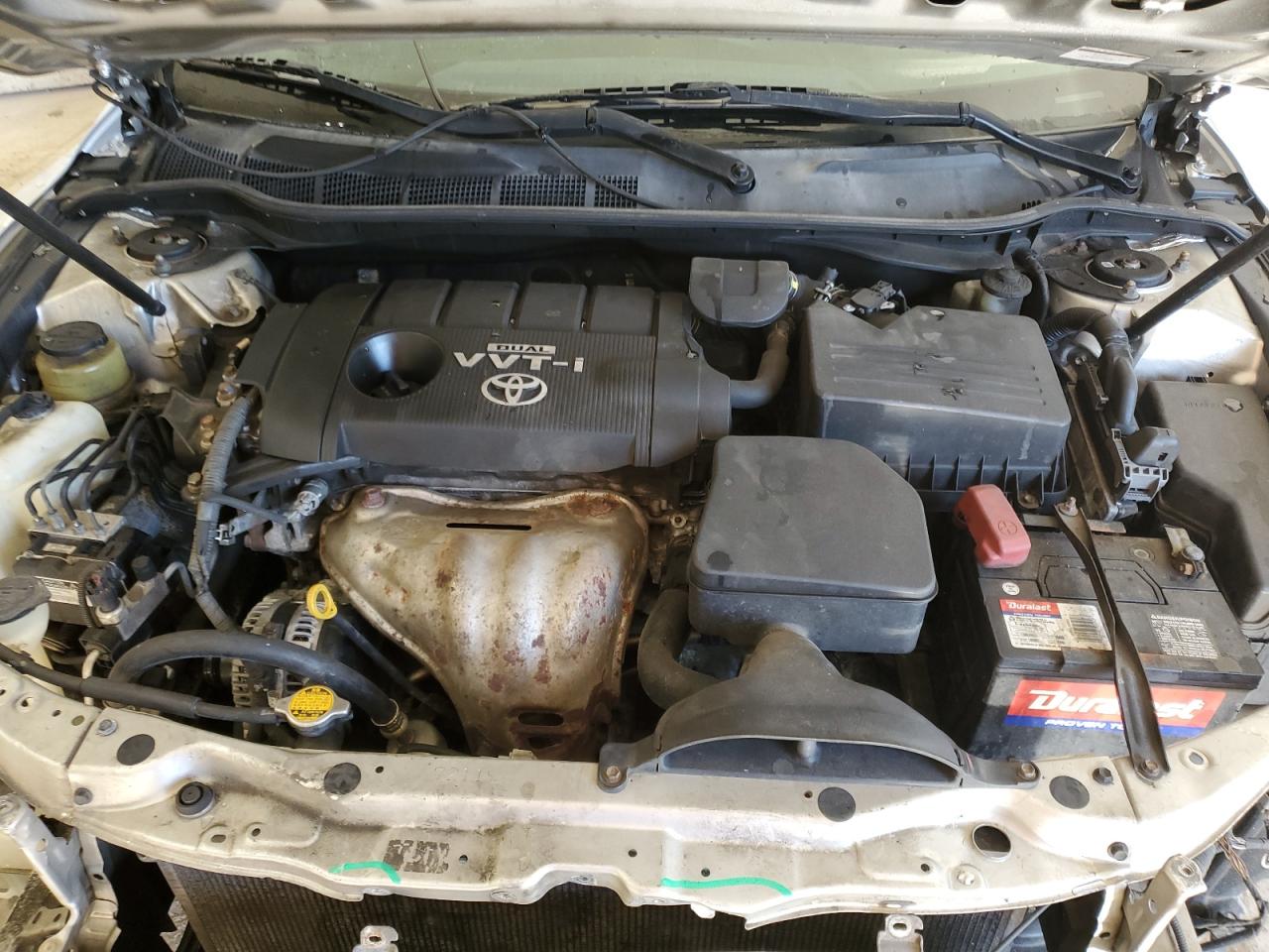 2010 Toyota Camry - Image 11