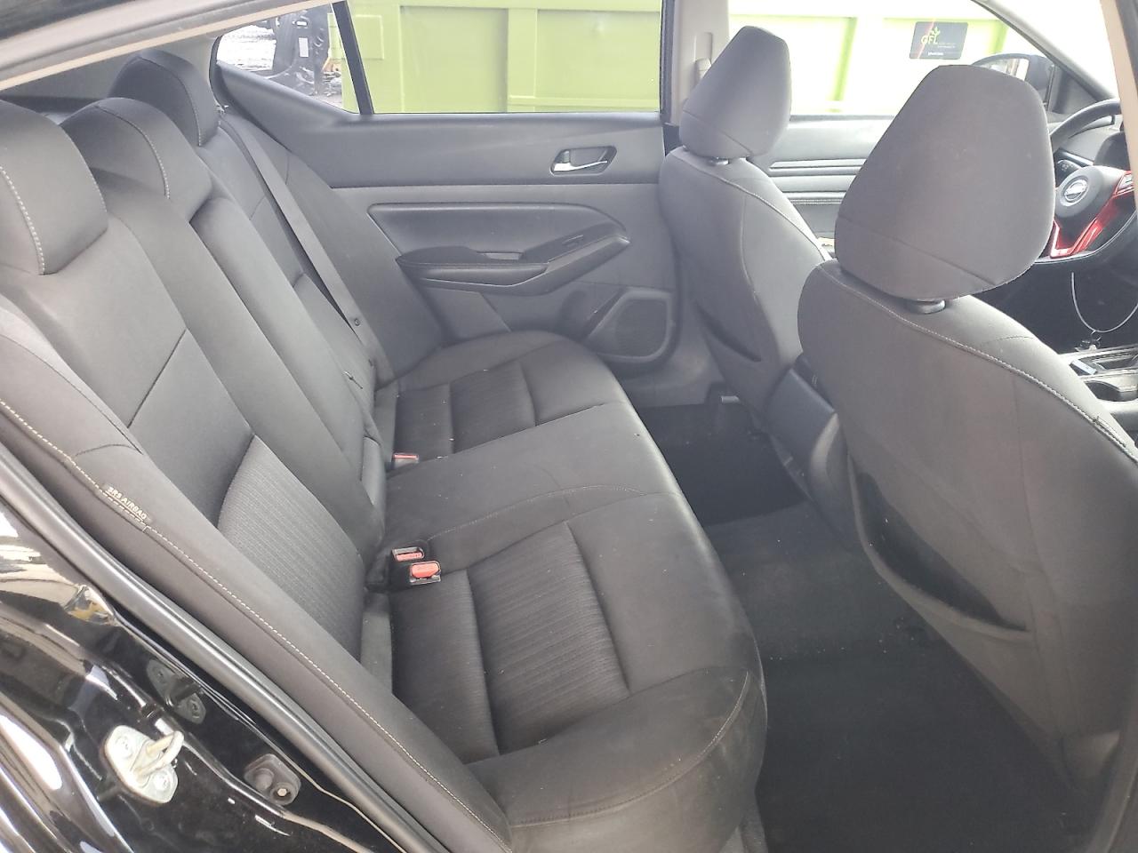 2019 Nissan Altima - Image 10