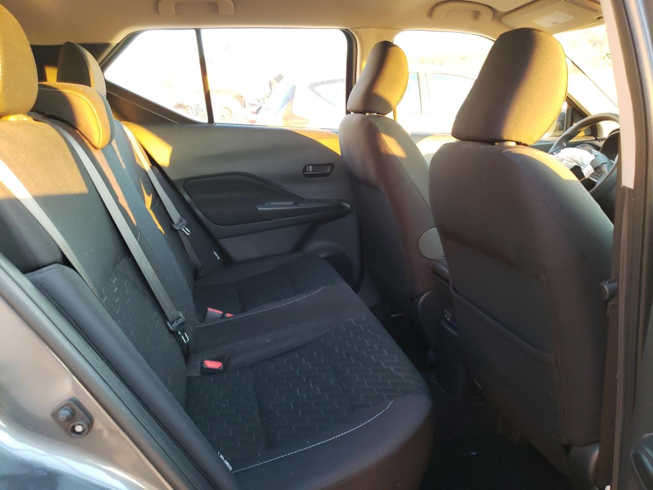 2021 Nissan Kicks - Image 10