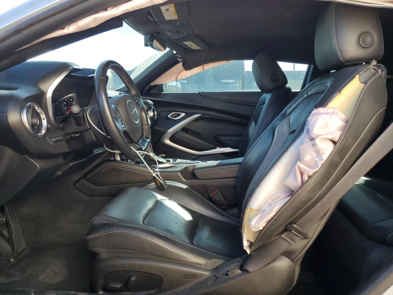 2018 Chevrolet Camaro Lt VIN: 1G1FD1RS0J0130315 Lot: 82207654