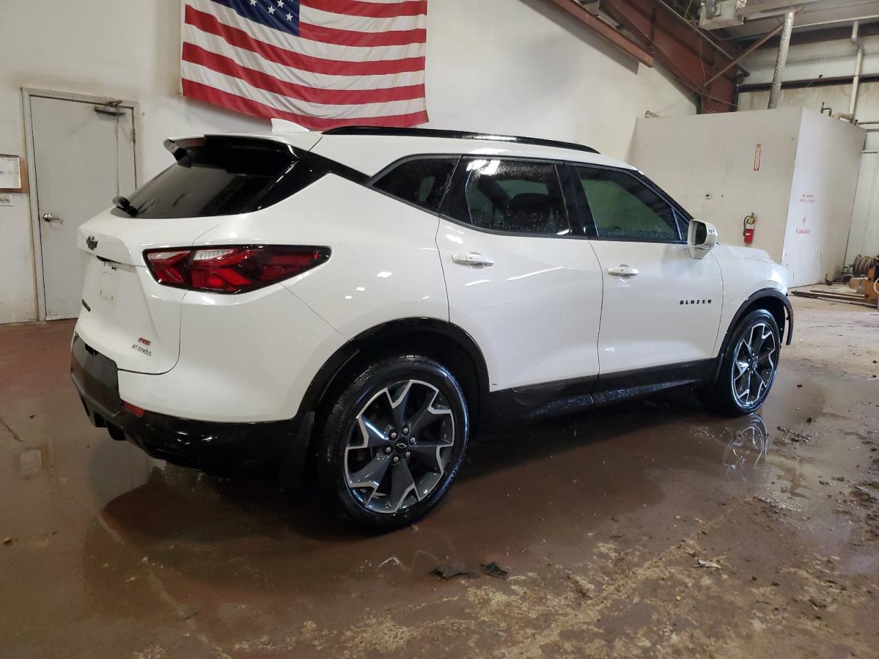 2020 Chevrolet Blazer - Image 3