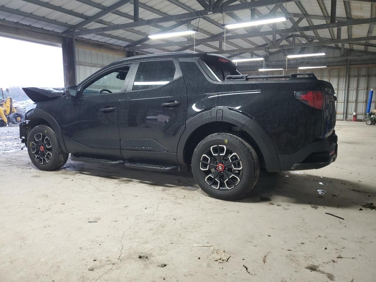 2024 Hyundai Santa Cruz - Image 2