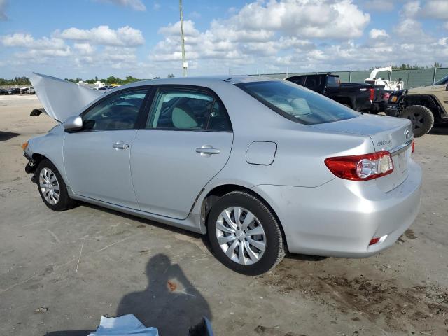  TOYOTA COROLLA 2013 Сріблястий