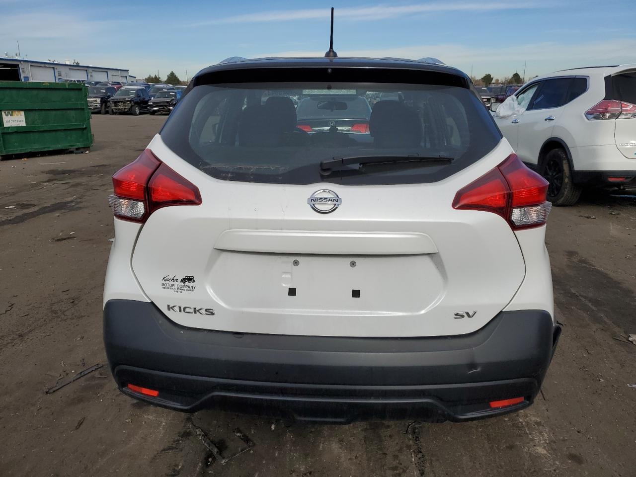 2018 Nissan Kicks S VIN: 3N1CP5CU2JL522706 Lot: 81823644