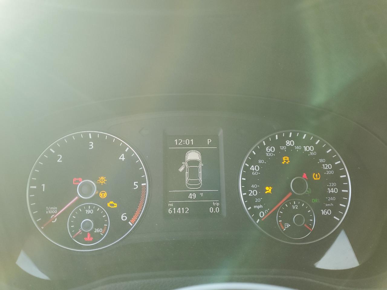 2014 Volkswagen Passat - Image 9