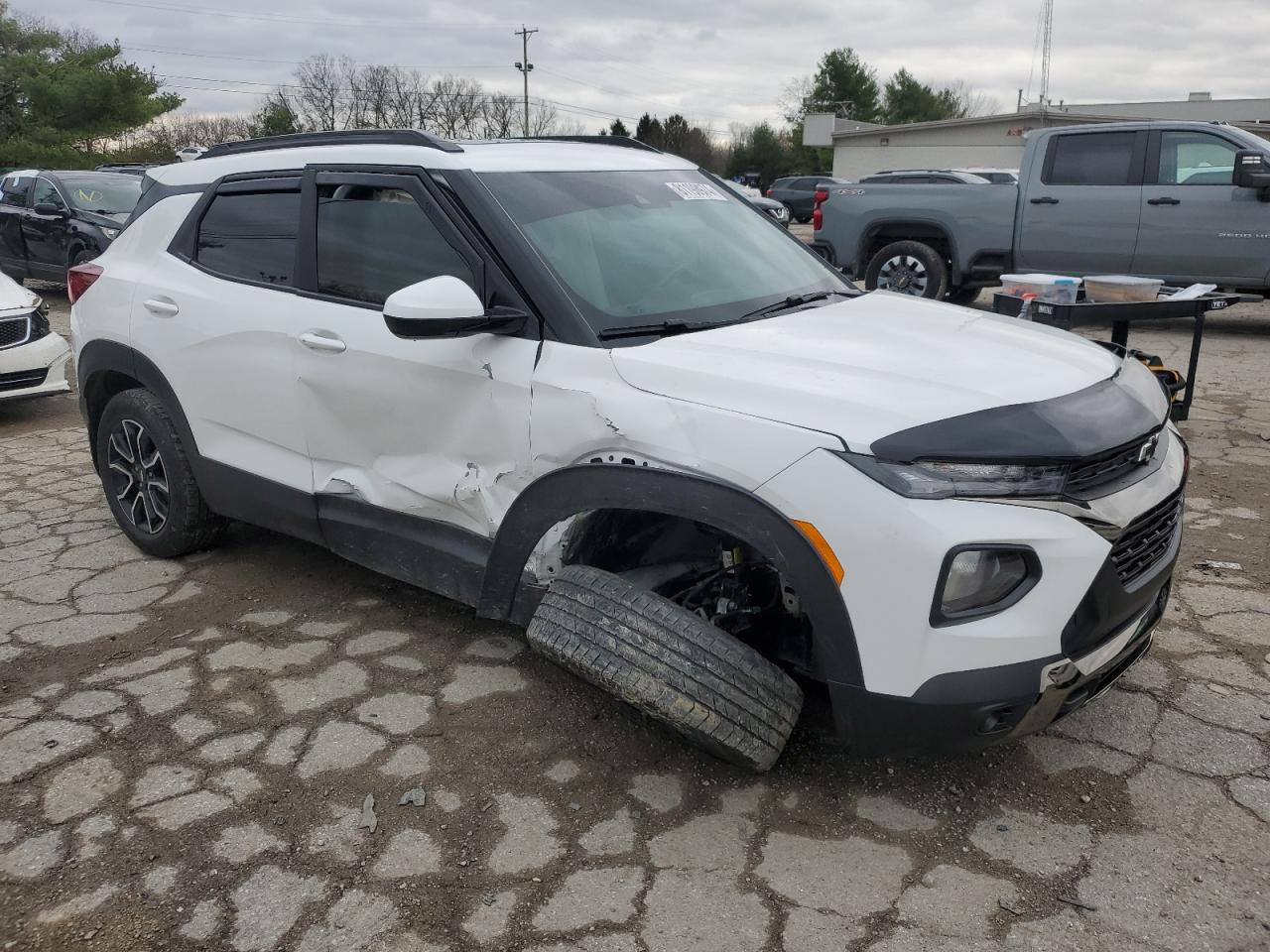 2023 Chevrolet TrailBlazer - Image 4