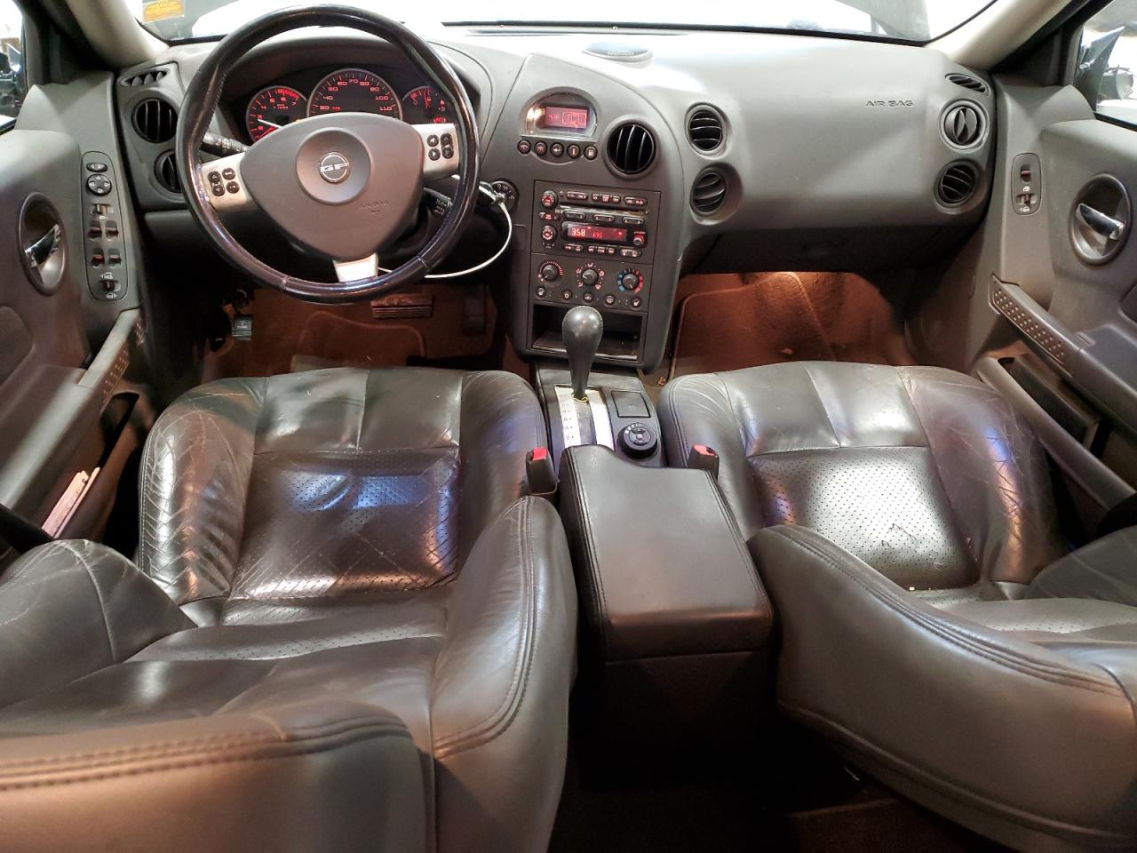 2004 Pontiac Grand Prix - Image 8