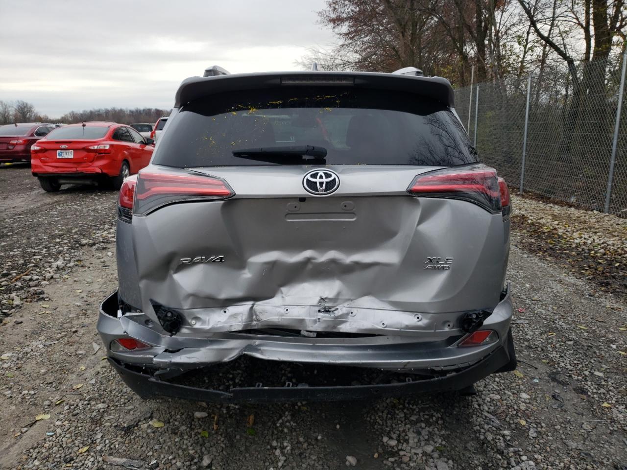 2016 Toyota RAV 4 - Image 6
