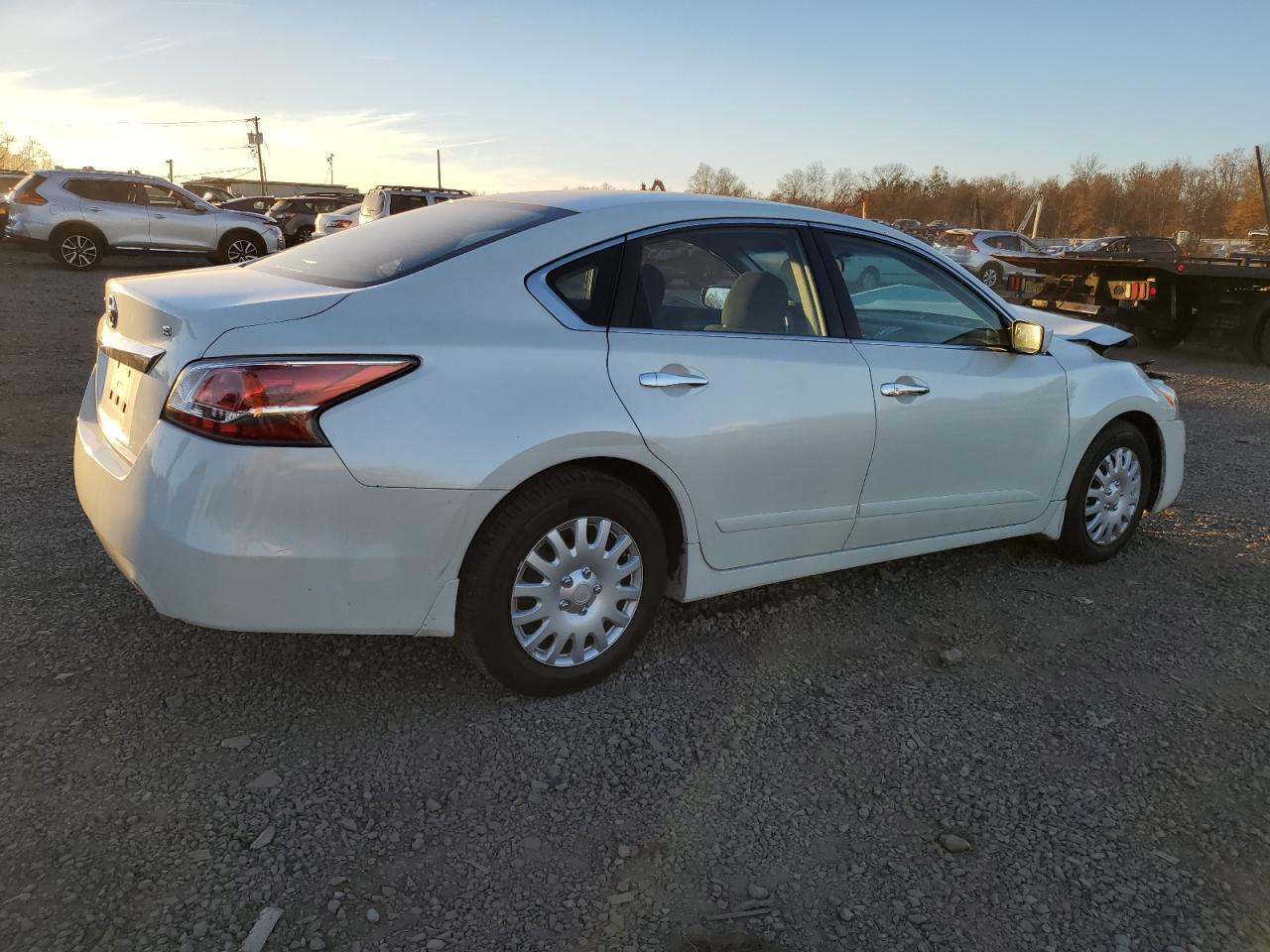 2015 Nissan Altima - Image 3