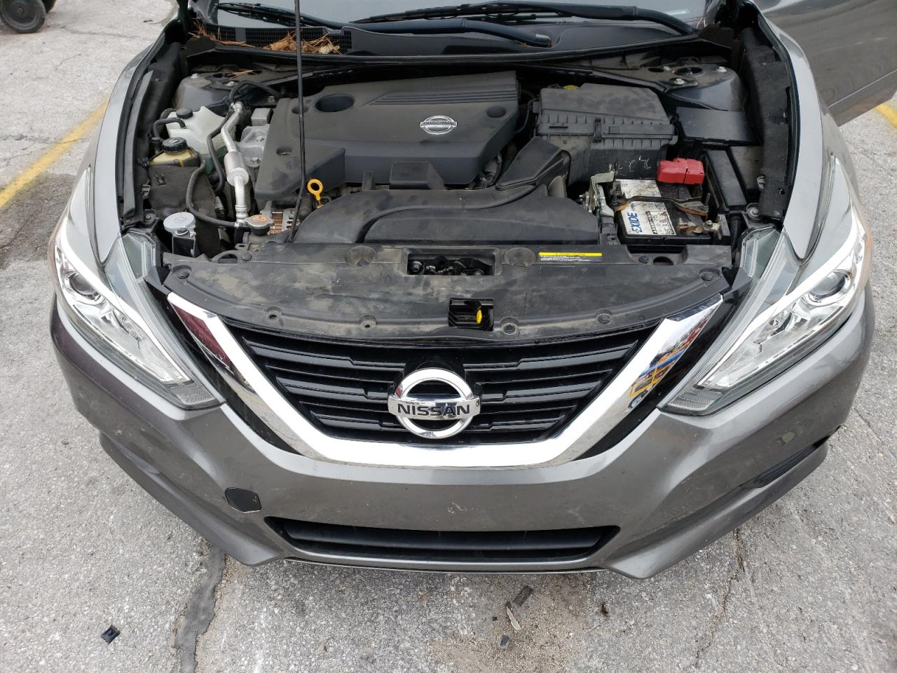 2018 Nissan Altima - Image 11