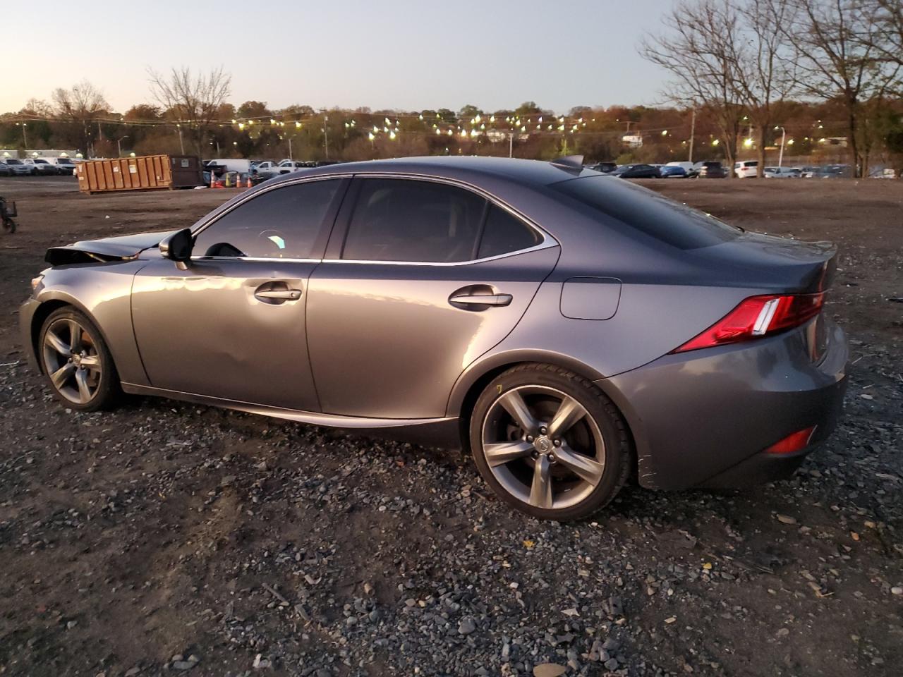 2014 Lexus IS - Image 2